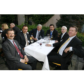 Sommerauftakt 2007 - DR. Hermann Otto Solms, Präsident des Steuerberaterverbandes Sachsen e.V. Dr. Andreas Zönnchen, MdB Manfred Kolbe, MdB Joachim Günther, MdB Günter Baumann, MdB Heinz-Peter Haustein Sommerauftakt 2007 - DR. Hermann Otto Solms, Präsident des Steuerberaterverbandes Sachsen e.V. Dr. Andreas Zönnchen, MdB Manfred Kolbe, MdB Joachim Günther, MdB Günter Baumann, MdB Heinz-Peter Haustein