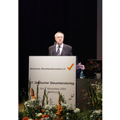 27. Deutscher Steuerberatertag, Hamburg 2004 - Hans Eichel MdB, Bundesminister der Finanzen, Berlin 27. Deutscher Steuerberatertag, Hamburg 2004 - Hans Eichel MdB, Bundesminister der Finanzen, Berlin