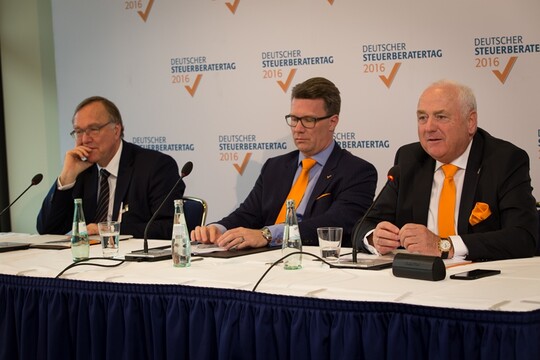 Pressekonferenz am 10. Oktober 2016, Steuerberatertag Dresden